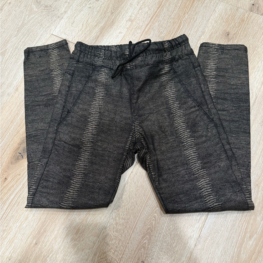 BEVY FLOG Charcoal Heather Slim Jogger Pants